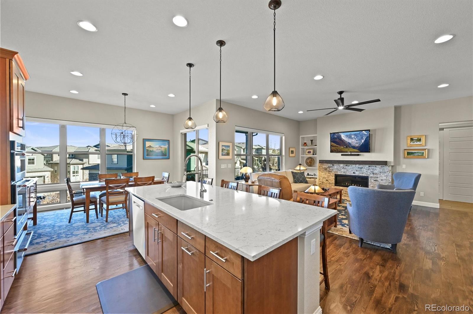 Highlands Ranch, Colorado, 80126, United States, 4 Bedrooms Bedrooms, ,4 BathroomsBathrooms,Residential,Active,2008281