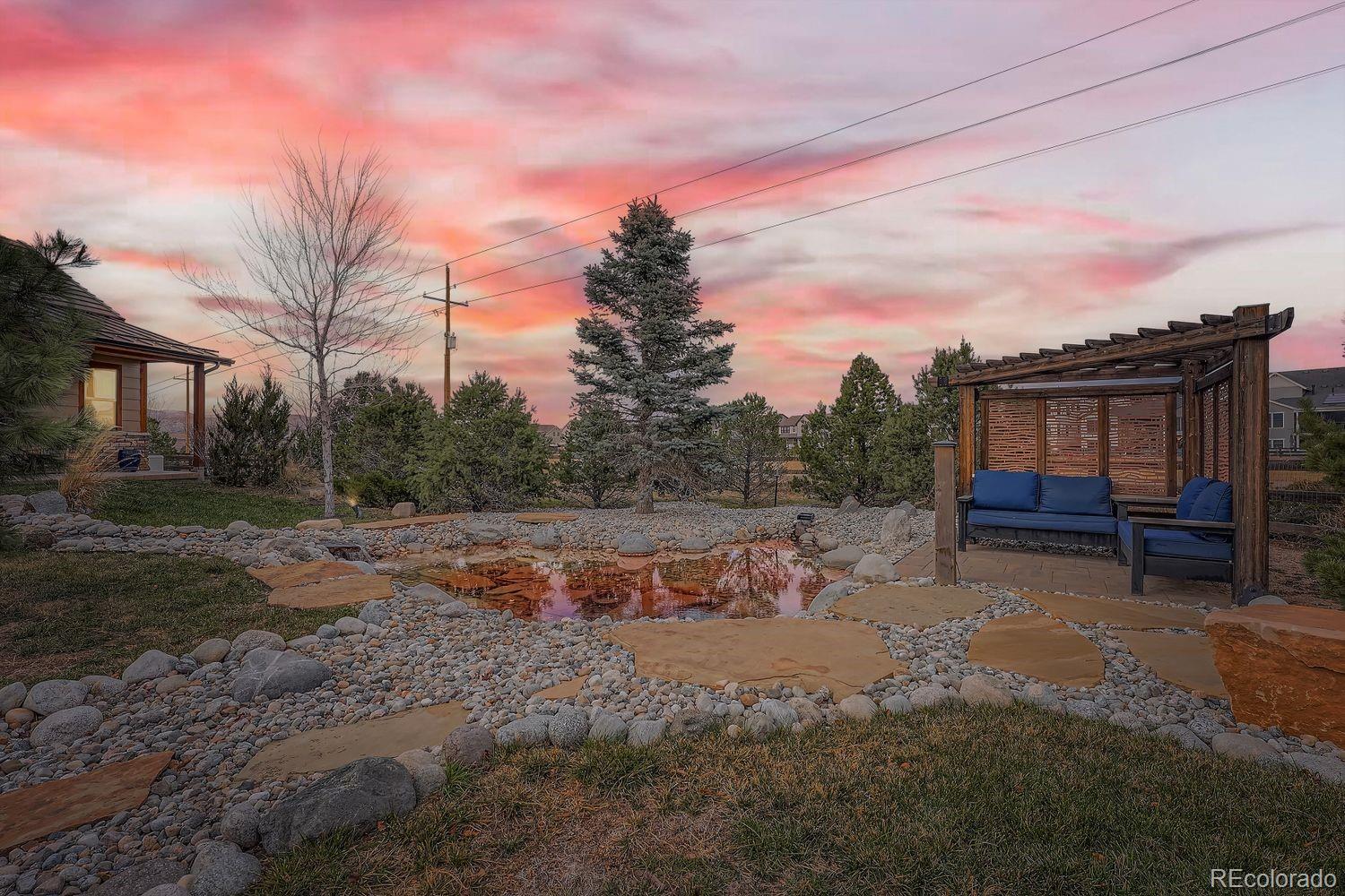 Littleton, Colorado, 80125, United States, 4 Bedrooms Bedrooms, ,5 BathroomsBathrooms,Residential,Active,2008311