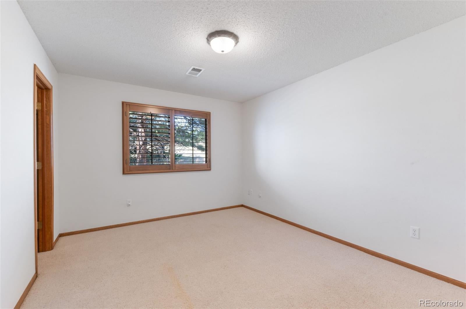 Castle Rock, Colorado, 80109, United States, 7 Bedrooms Bedrooms, ,5 BathroomsBathrooms,Residential,Active,1941111