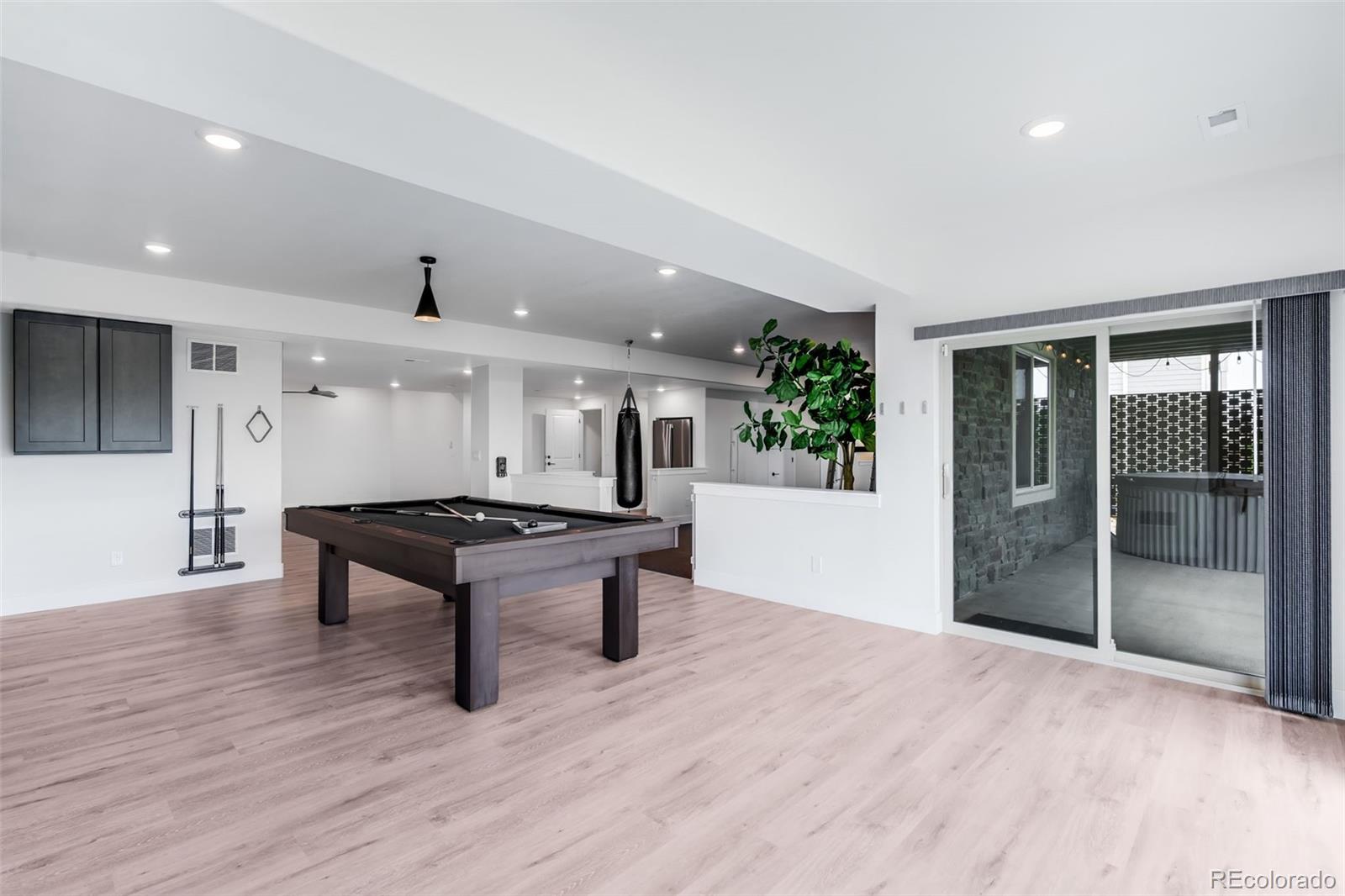 Arvada, Colorado, 80007, United States, 5 Bedrooms Bedrooms, ,6 BathroomsBathrooms,Residential,Active,2007071