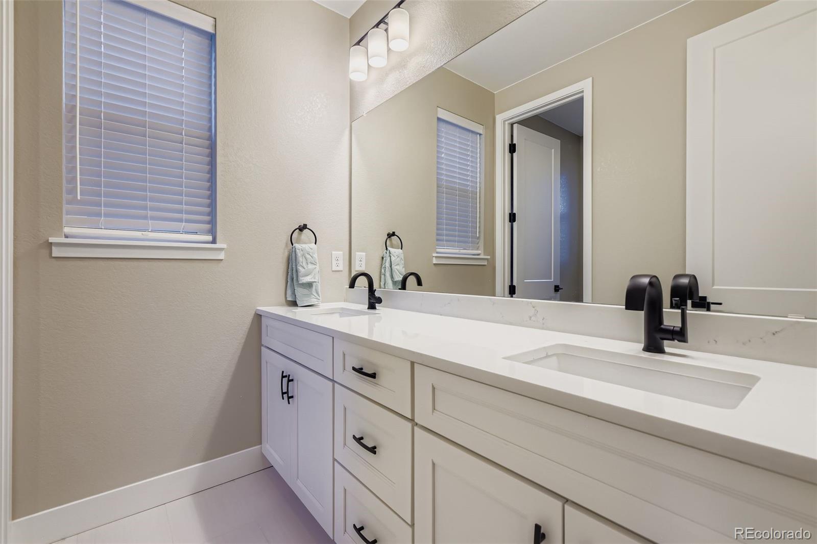 Parker, Colorado, 80134, United States, 6 Bedrooms Bedrooms, ,6 BathroomsBathrooms,Residential,Active,1914803