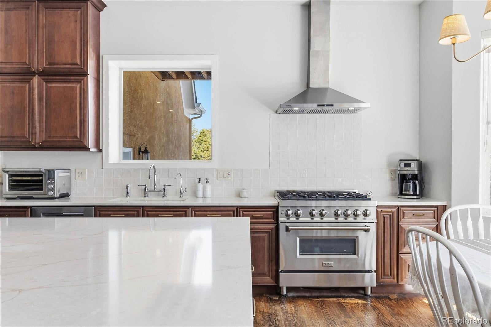 Colorado Springs, Colorado, 80908, United States, 9 Bedrooms Bedrooms, ,6 BathroomsBathrooms,Residential,Active,2015791