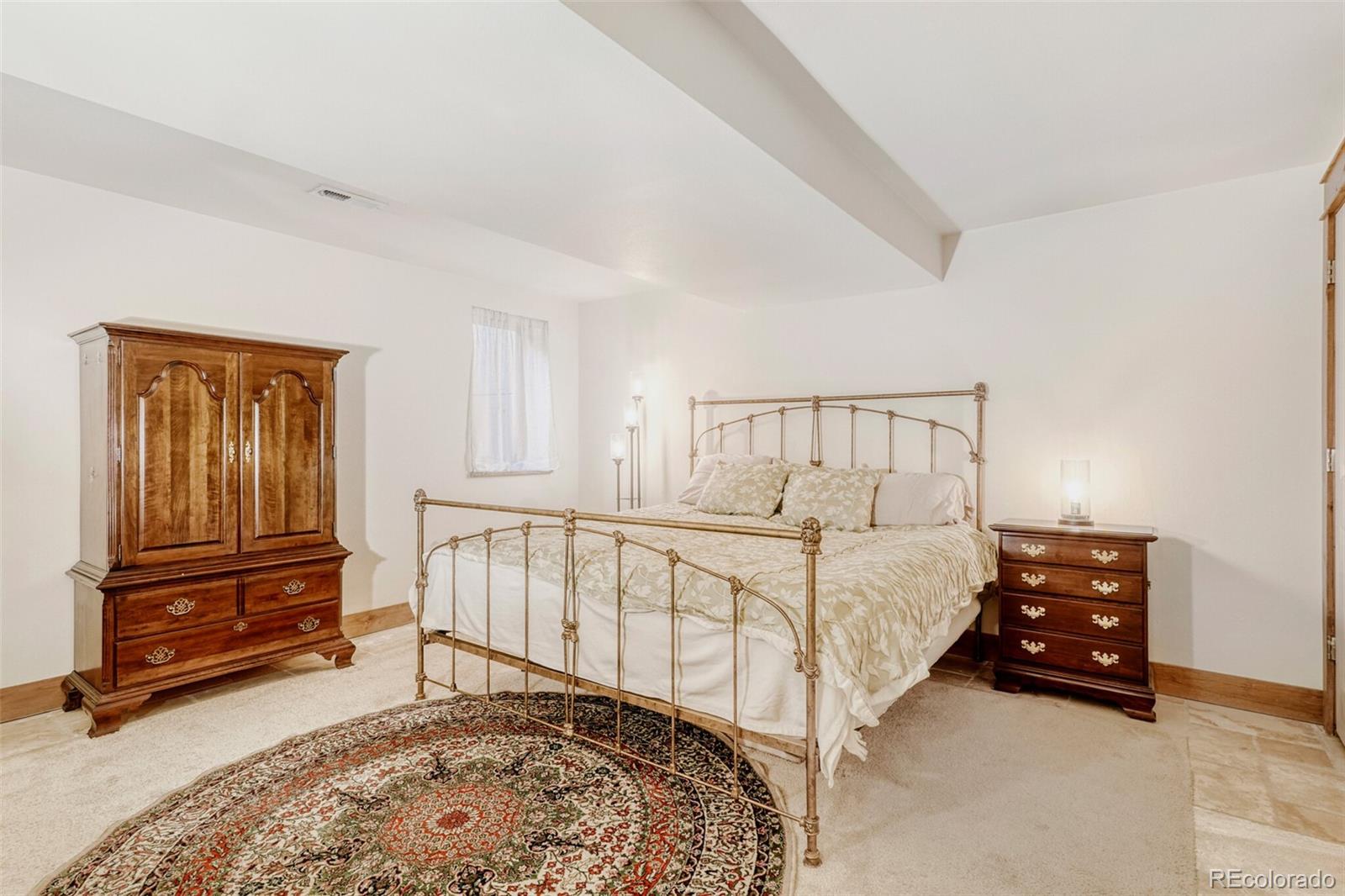 Denver, Colorado, 80210, United States, 4 Bedrooms Bedrooms, ,3 BathroomsBathrooms,Residential,Active,2017495