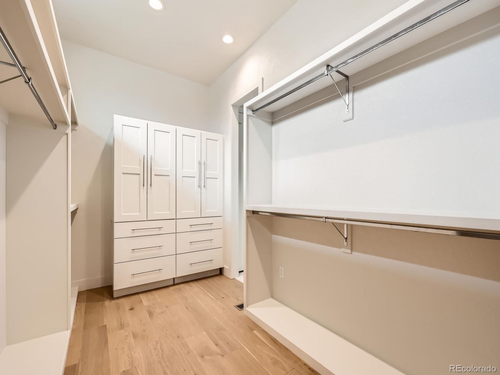 Parker, Colorado, 80134, United States, 4 Bedrooms Bedrooms, ,6 BathroomsBathrooms,Residential,Active,1824014