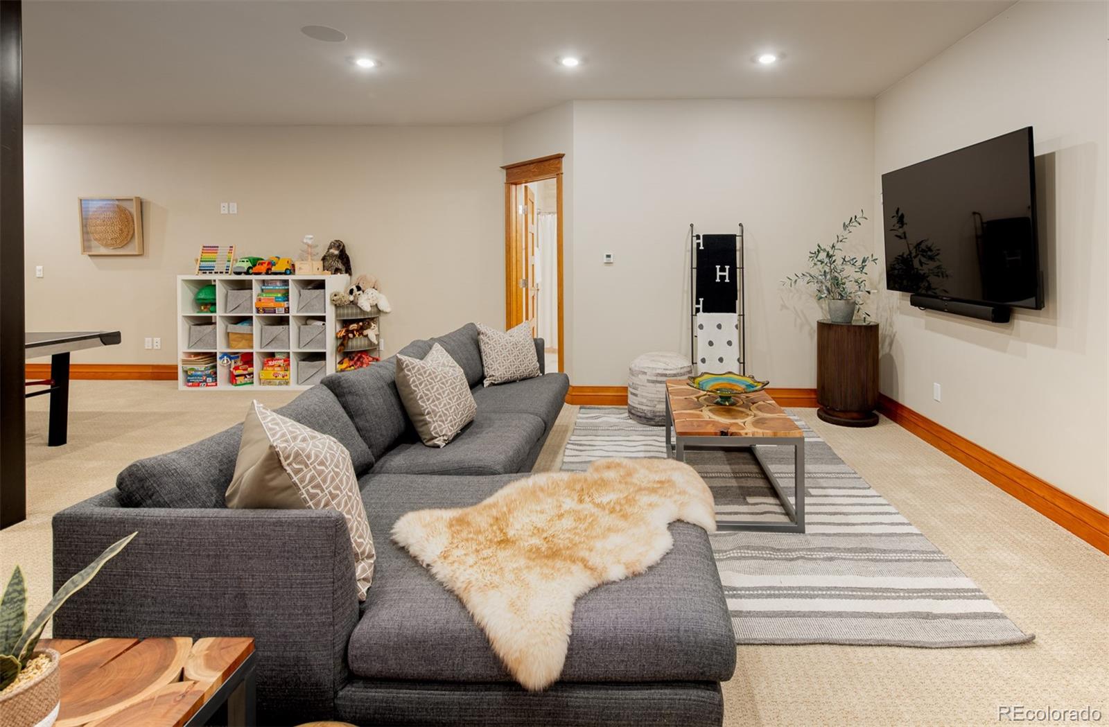 Denver, Colorado, 80209, United States, 4 Bedrooms Bedrooms, ,5 BathroomsBathrooms,Residential,Active,1944262