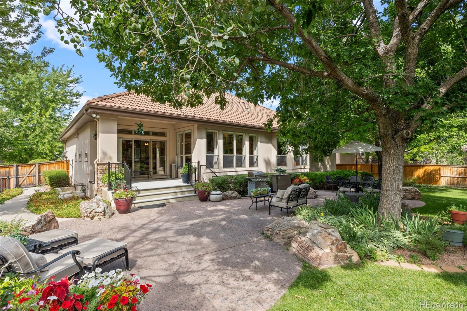 Lone Tree, Colorado, 80124, United States, 4 Bedrooms Bedrooms, ,5 BathroomsBathrooms,Residential,Active,1909066