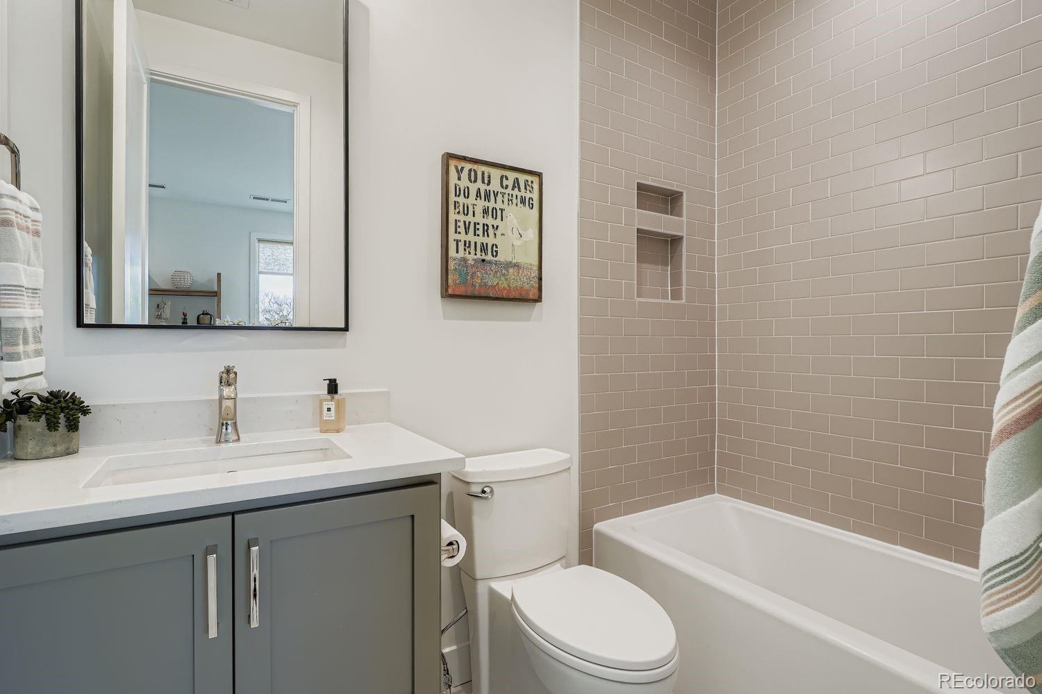 Denver, Colorado, 80210, United States, 5 Bedrooms Bedrooms, ,6 BathroomsBathrooms,Residential,Active,2010187