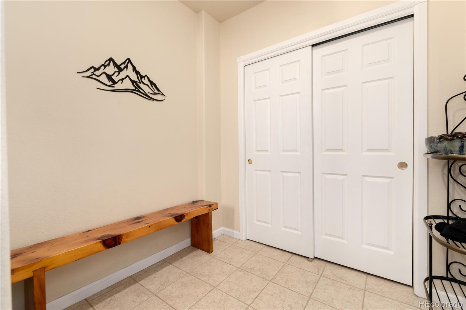 Dillon, Colorado, 80435, United States, ,3 BathroomsBathrooms,Residential,Active,1781591