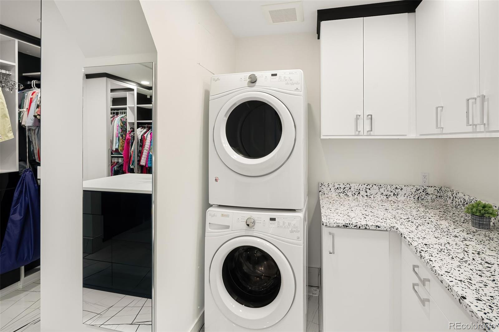 Denver, Colorado, 80206, United States, ,4 BathroomsBathrooms,Residential,Active,1757347