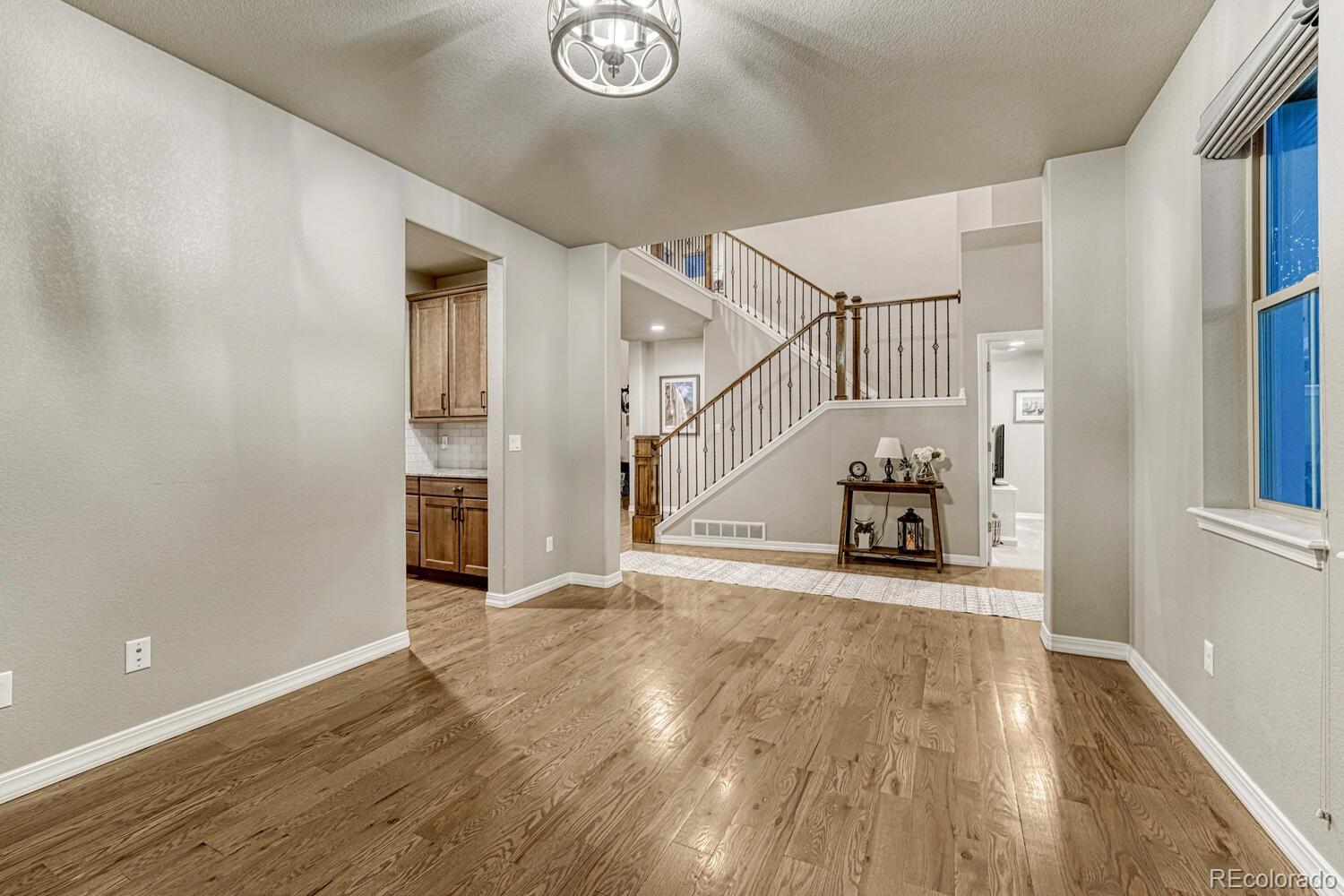 Colorado Springs, Colorado, 80921, United States, 6 Bedrooms Bedrooms, ,6 BathroomsBathrooms,Residential,Active,1889032