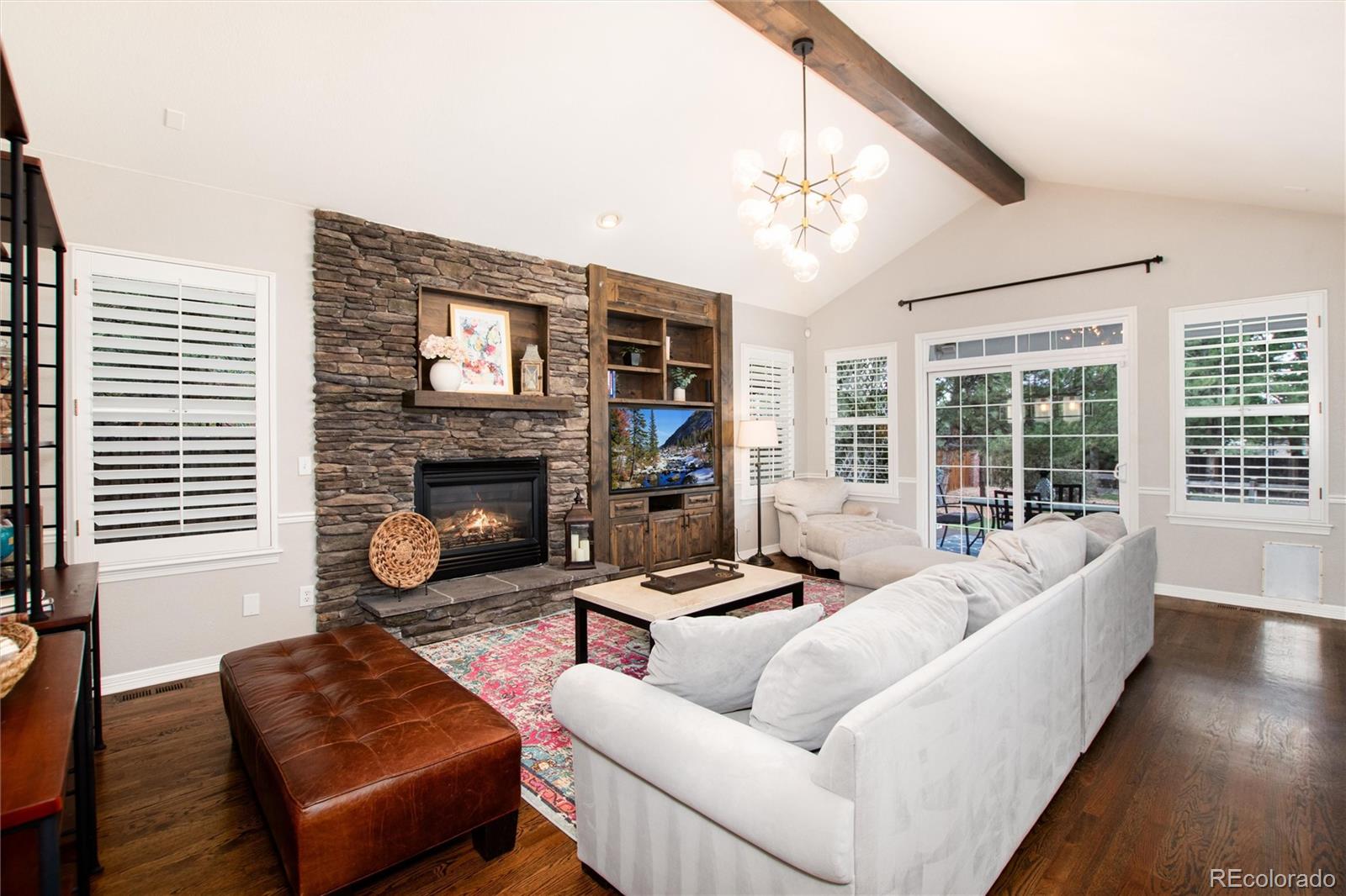 Littleton, Colorado, 80123, United States, 4 Bedrooms Bedrooms, ,4 BathroomsBathrooms,Residential,Active,1936610