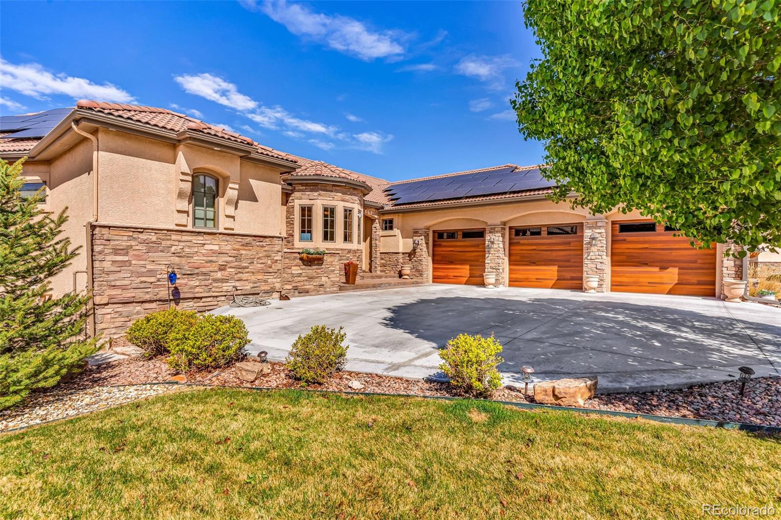 Pueblo, Colorado, 81001, United States, 4 Bedrooms Bedrooms, ,5 BathroomsBathrooms,Residential,Active,2043836