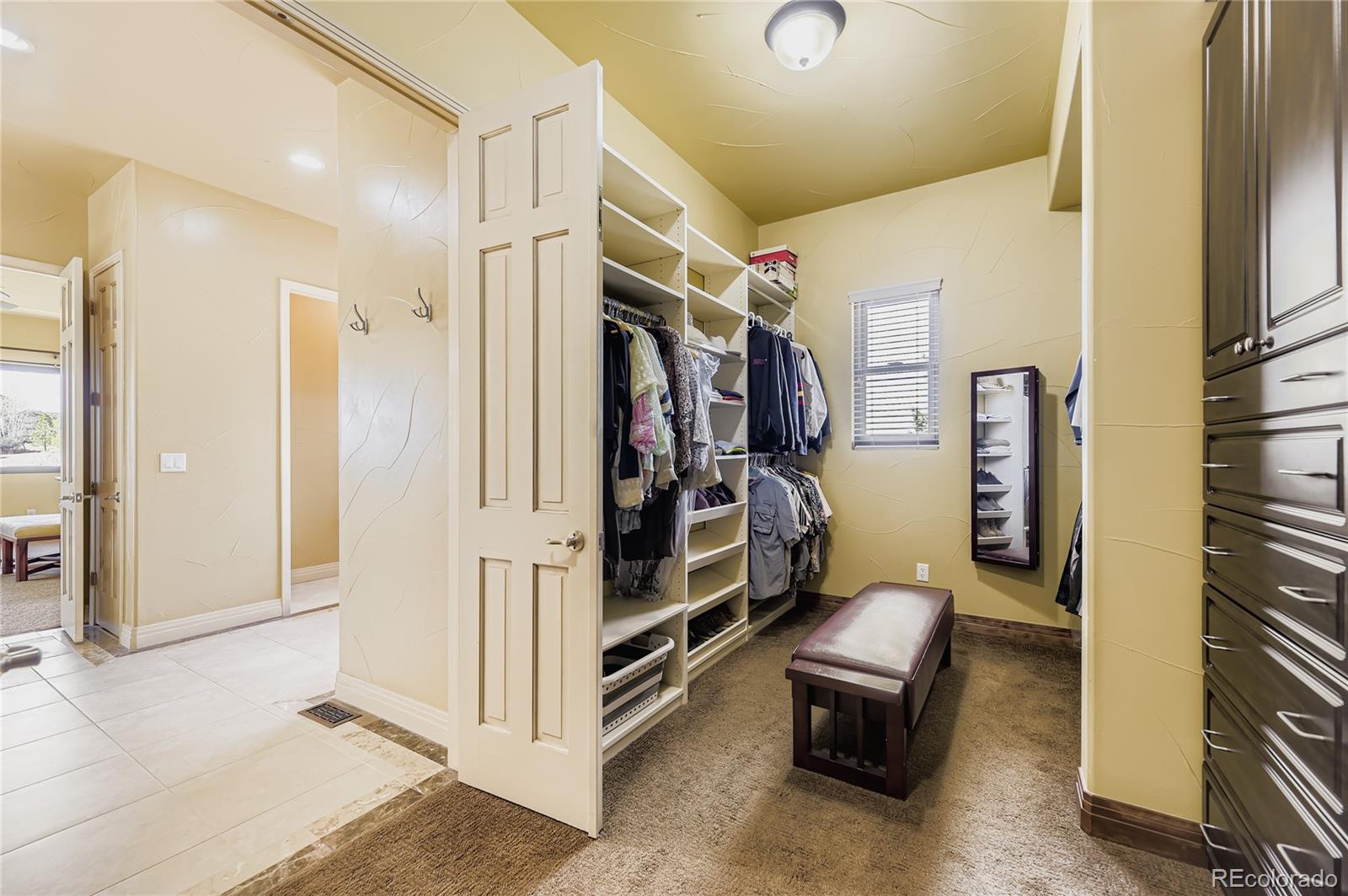 Parker, Colorado, 80138, United States, 4 Bedrooms Bedrooms, ,5 BathroomsBathrooms,Residential,Active,1997625