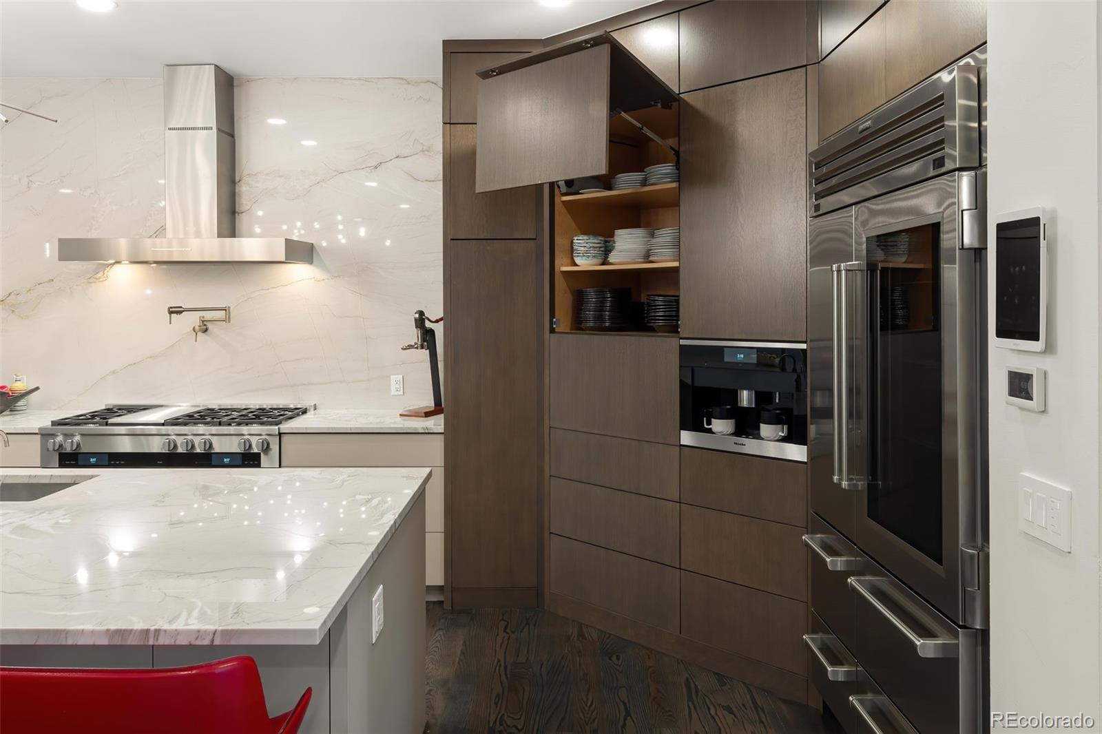 Denver, Colorado, 80206, United States, ,4 BathroomsBathrooms,Residential,Active,1757347