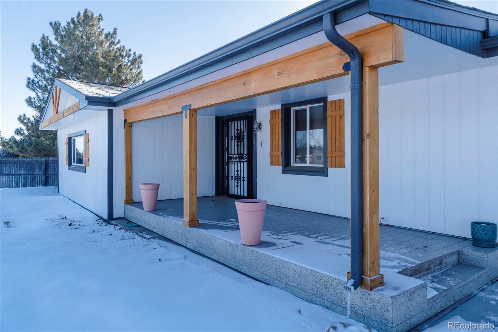 Westminster, Colorado, 80021, United States, 3 Bedrooms Bedrooms, ,4 BathroomsBathrooms,Residential,Contingent,1764464