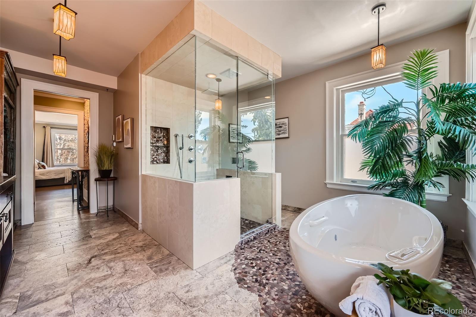 Denver, Colorado, 80218, United States, 7 Bedrooms Bedrooms, ,5 BathroomsBathrooms,Residential,Active,1790880