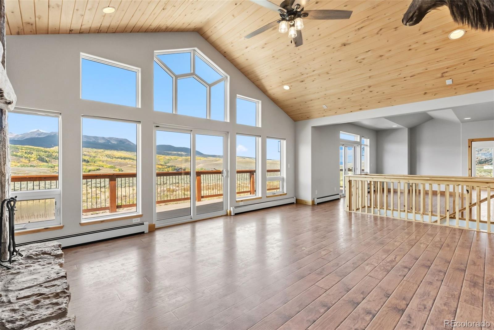 Silverthorne, Colorado, 80498, United States, 6 Bedrooms Bedrooms, ,4 BathroomsBathrooms,Residential,Active,1959532