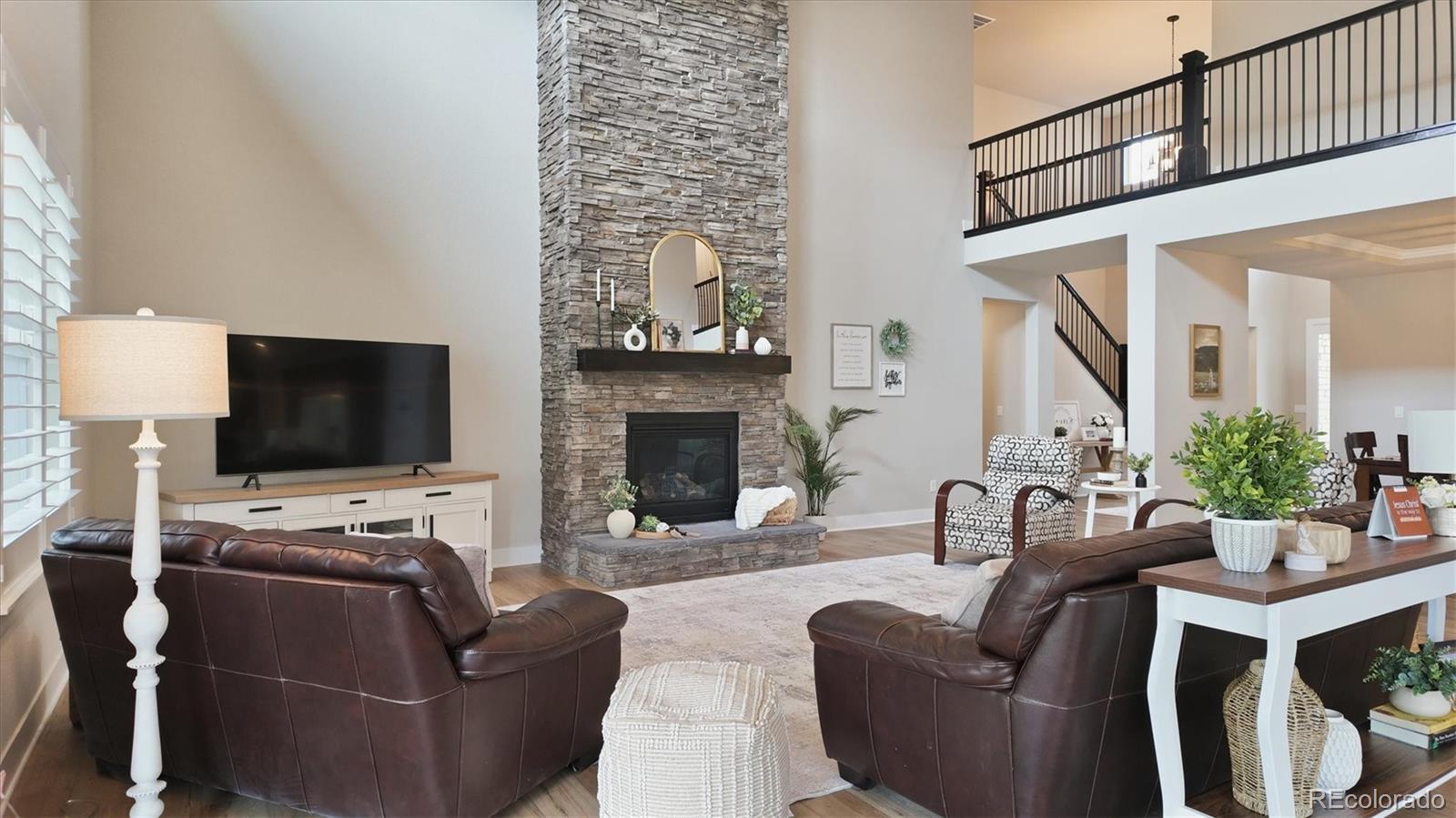 Castle Rock, Colorado, 80104, United States, 7 Bedrooms Bedrooms, ,6 BathroomsBathrooms,Residential,Active,1953382