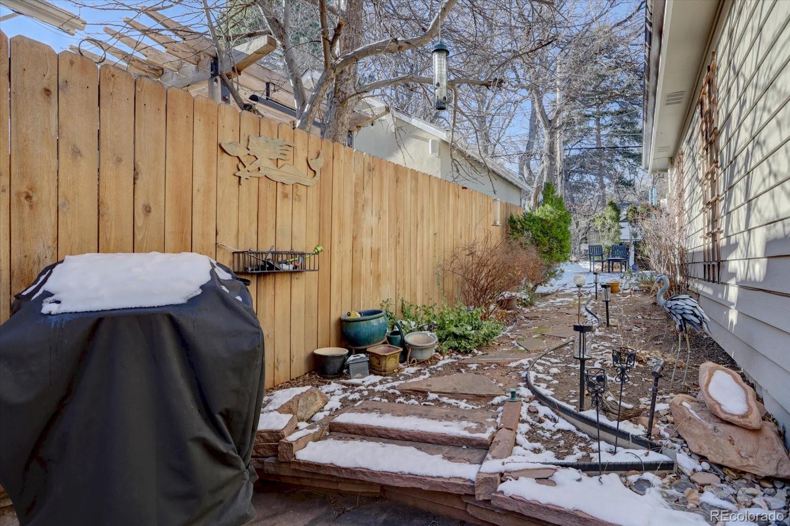 Boulder, Colorado, 80302, United States, 3 Bedrooms Bedrooms, ,4 BathroomsBathrooms,Residential,Active,2008273