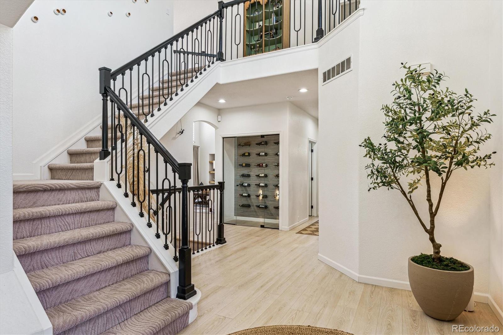 Castle Rock, Colorado, 80104, United States, 6 Bedrooms Bedrooms, ,5 BathroomsBathrooms,Residential,Active,1798044