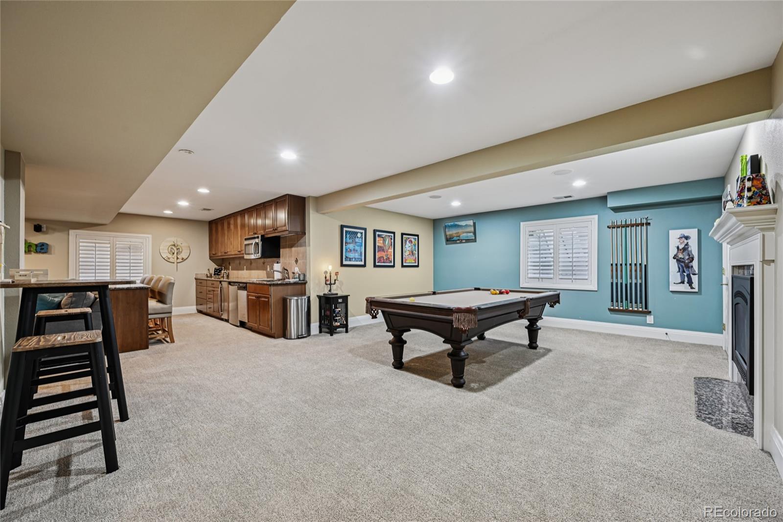 Centennial, Colorado, 80122, United States, 6 Bedrooms Bedrooms, ,5 BathroomsBathrooms,Residential,Active,2009863