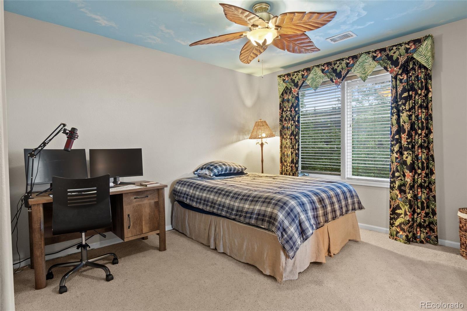 Denver, Colorado, 80228, United States, 5 Bedrooms Bedrooms, ,5 BathroomsBathrooms,Residential,Active,2033418
