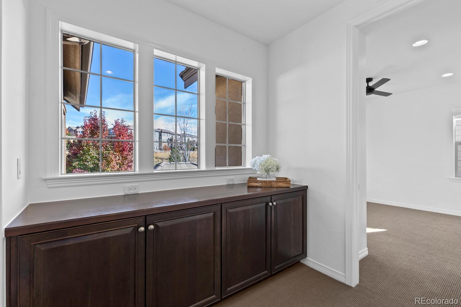 Highlands Ranch, Colorado, 80126, United States, 4 Bedrooms Bedrooms, ,5 BathroomsBathrooms,Residential,Active,1988429