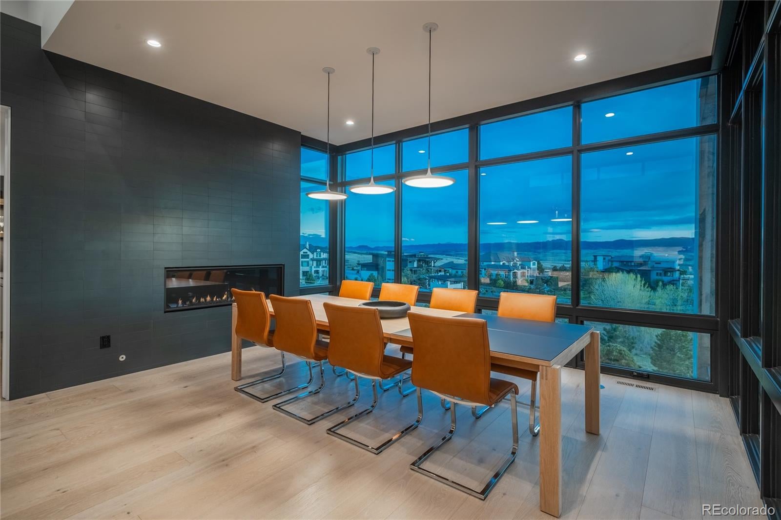 Highlands Ranch, Colorado, 80126, United States, 4 Bedrooms Bedrooms, ,7 BathroomsBathrooms,Residential,Active,2045709
