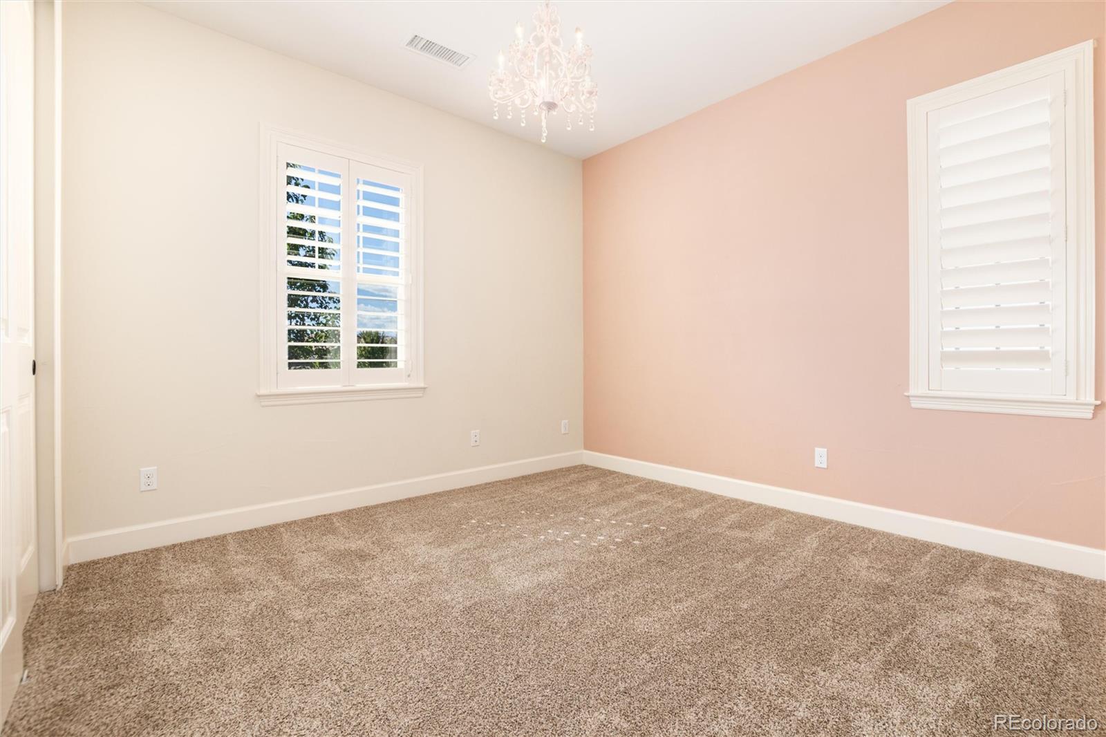 Highlands Ranch, Colorado, 80126, United States, 4 Bedrooms Bedrooms, ,4 BathroomsBathrooms,Residential,Active,1951823