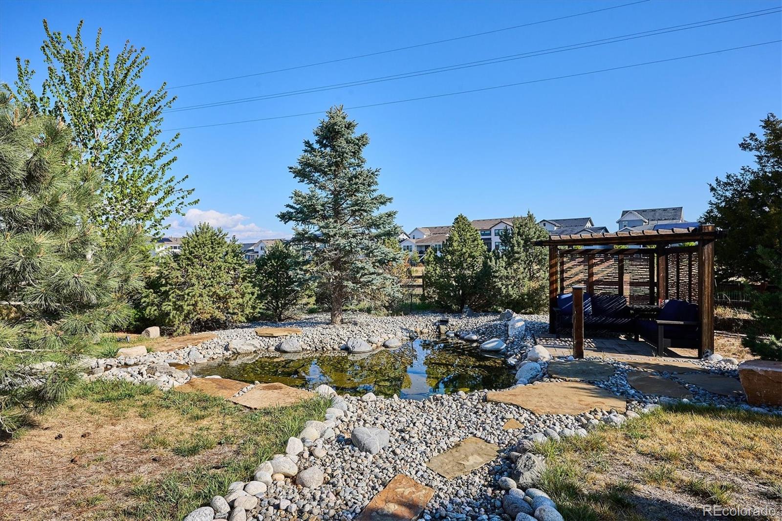 Littleton, Colorado, 80125, United States, 4 Bedrooms Bedrooms, ,5 BathroomsBathrooms,Residential,Active,2008311