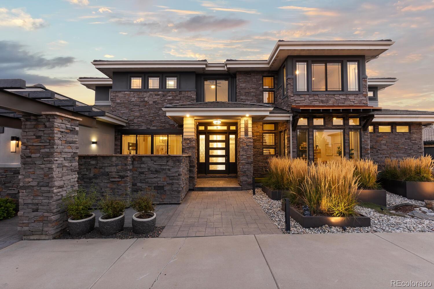 Highlands Ranch, Colorado, 80126, United States, 6 Bedrooms Bedrooms, ,7 BathroomsBathrooms,Residential,Active,1953374