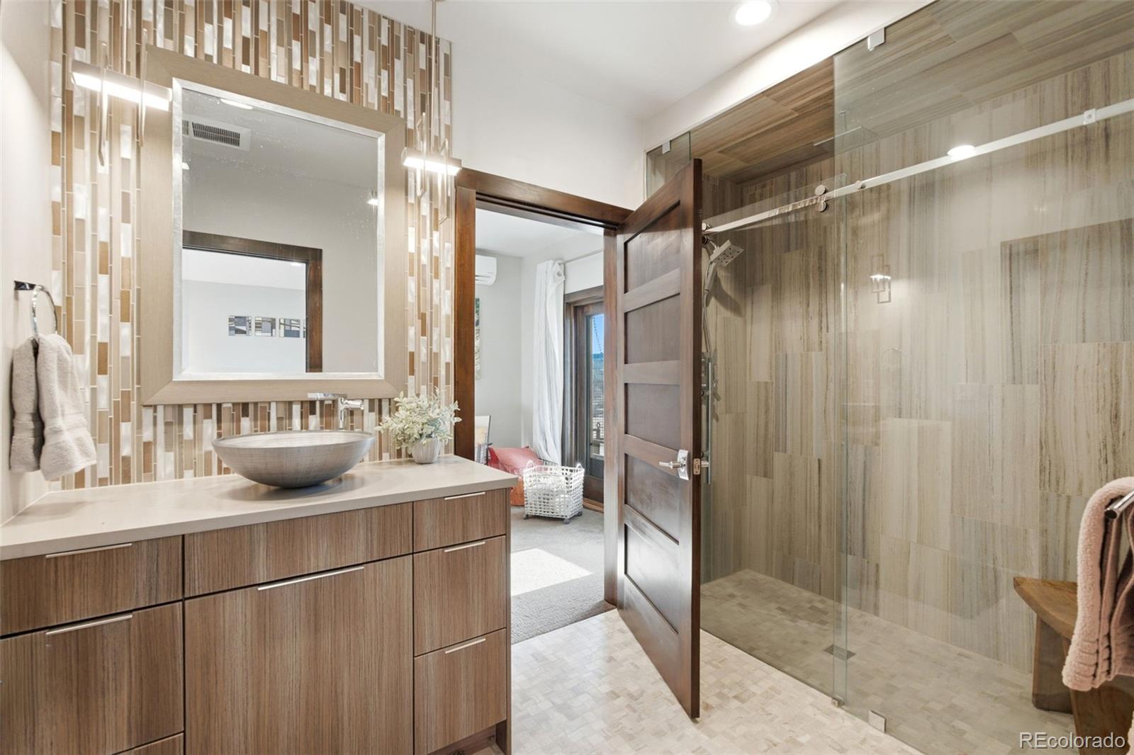 Castle Rock, Colorado, 80109, United States, 5 Bedrooms Bedrooms, ,6 BathroomsBathrooms,Residential,Active,2015824