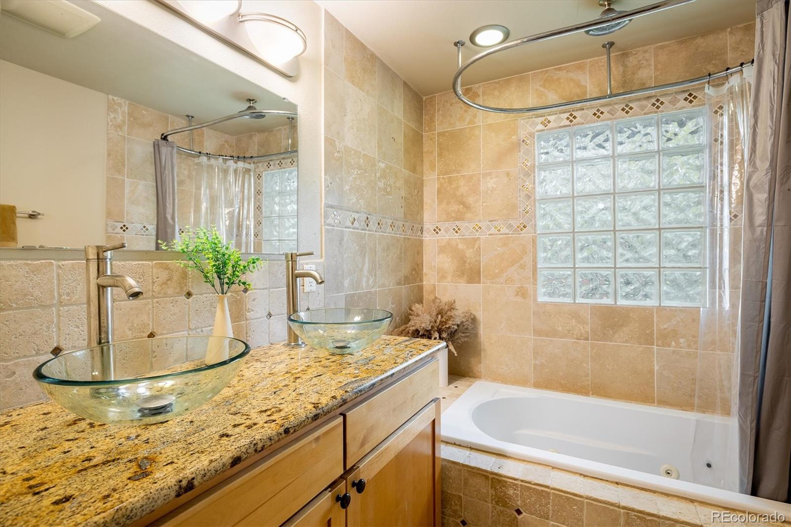 Boulder, Colorado, 80304, United States, 3 Bedrooms Bedrooms, ,2 BathroomsBathrooms,Residential,Active,1944056