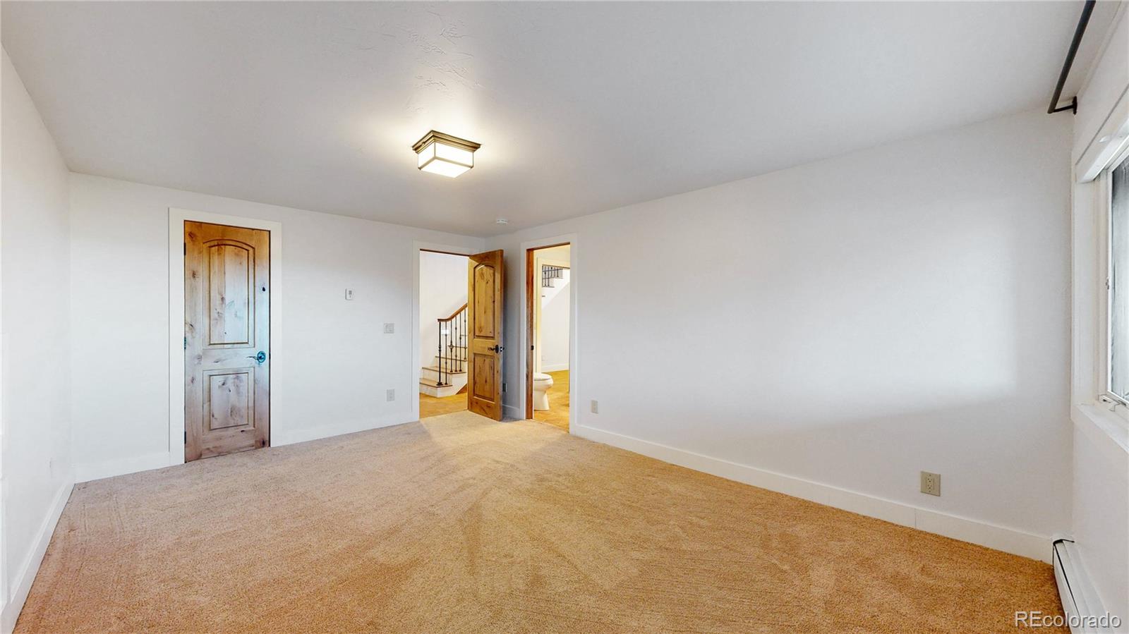 Littleton, Colorado, 80125, United States, 4 Bedrooms Bedrooms, ,5 BathroomsBathrooms,Residential,Active,2007000