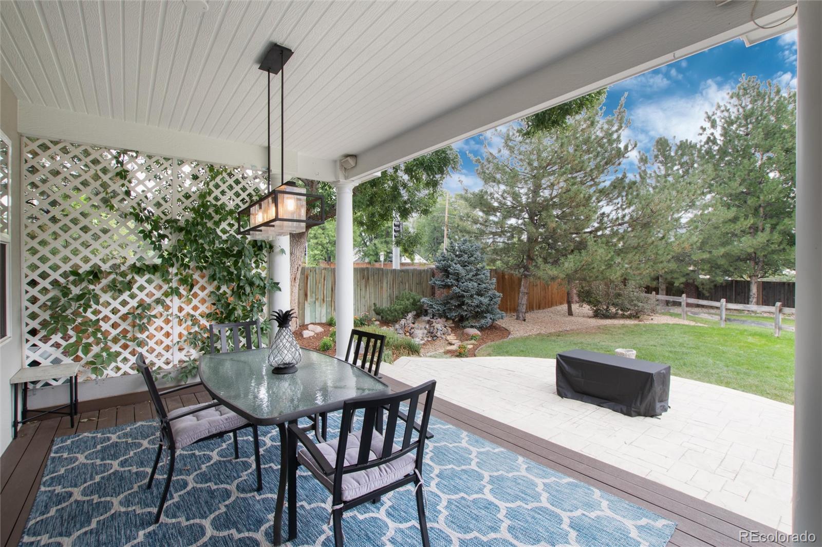 Littleton, Colorado, 80123, United States, 4 Bedrooms Bedrooms, ,4 BathroomsBathrooms,Residential,Active,1936610