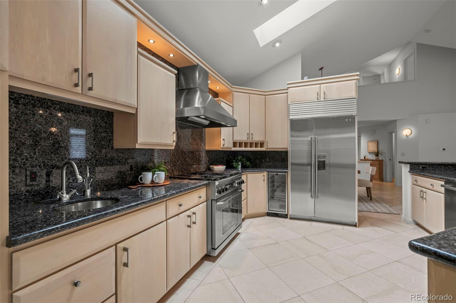 Boulder, Colorado, 80301, United States, 3 Bedrooms Bedrooms, ,4 BathroomsBathrooms,Residential,Active,2052046