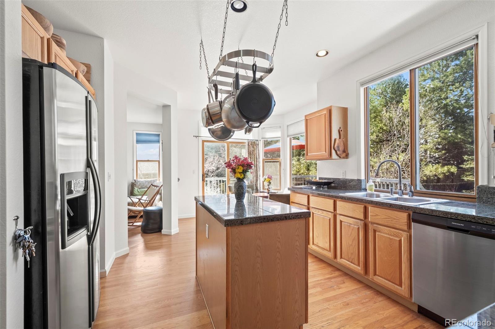 Boulder, Colorado, 80301, United States, 6 Bedrooms Bedrooms, ,4 BathroomsBathrooms,Residential,Active,1944048