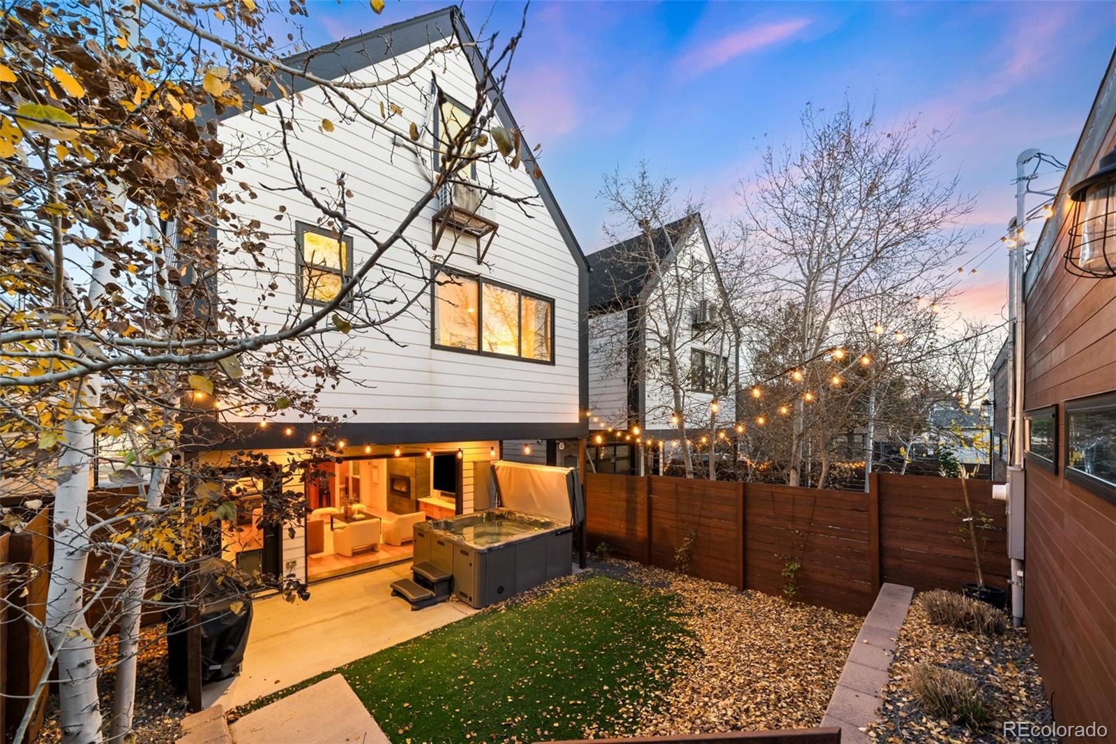 Denver, Colorado, 80211, United States, 3 Bedrooms Bedrooms, ,4 BathroomsBathrooms,Residential,Active,1990682