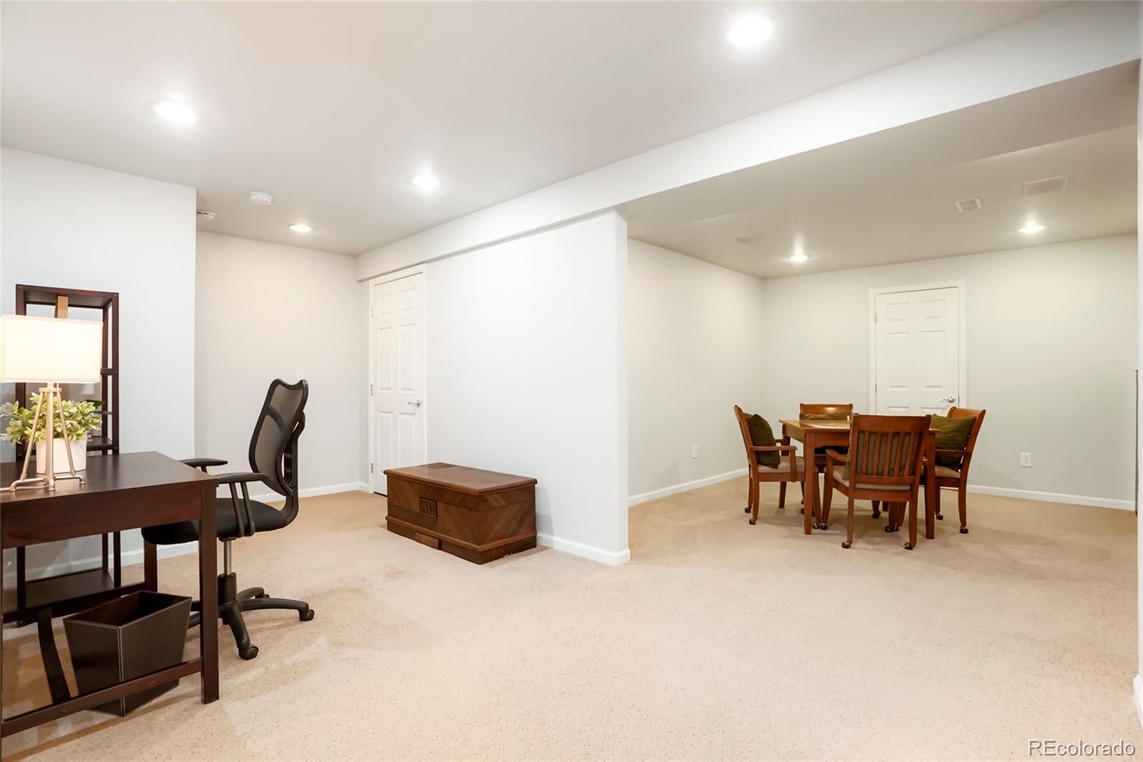 Highlands Ranch, Colorado, 80126, United States, 5 Bedrooms Bedrooms, ,5 BathroomsBathrooms,Residential,Active,1922291