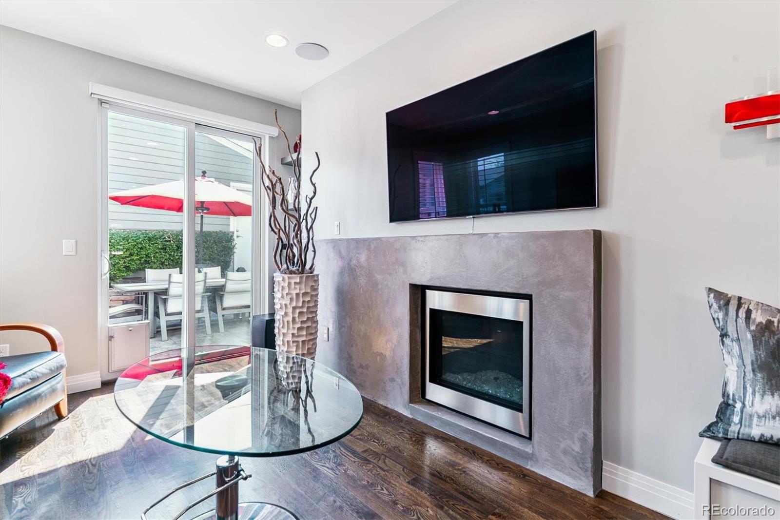 Denver, Colorado, 80205, United States, 4 Bedrooms Bedrooms, ,4 BathroomsBathrooms,Residential,Active,1905128