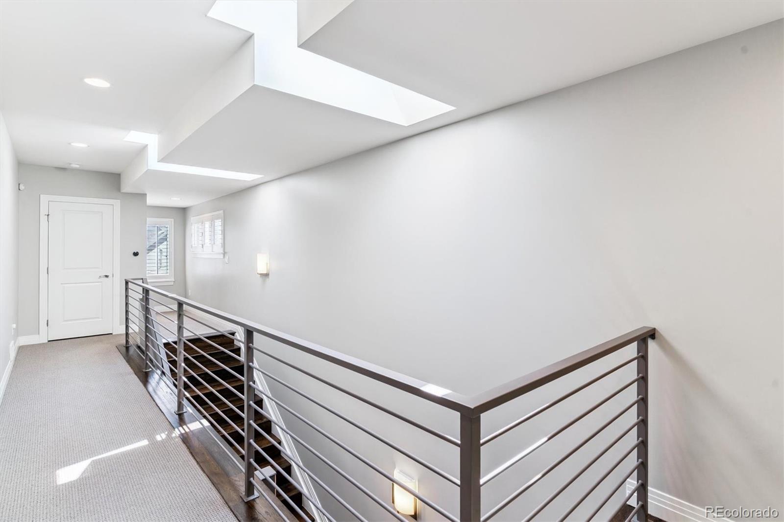 Denver, Colorado, 80205, United States, 4 Bedrooms Bedrooms, ,4 BathroomsBathrooms,Residential,Active,1905128