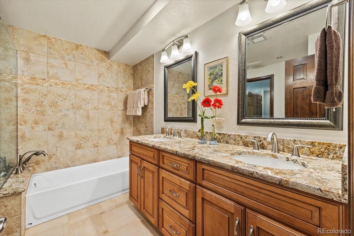 Parker, Colorado, 80138, United States, 5 Bedrooms Bedrooms, ,5 BathroomsBathrooms,Residential,Active,2042152