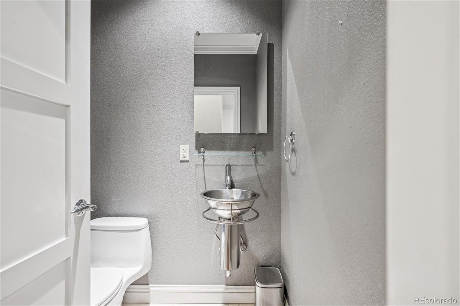 Denver, Colorado, 80209, United States, 3 Bedrooms Bedrooms, ,4 BathroomsBathrooms,Residential,Active,2006895