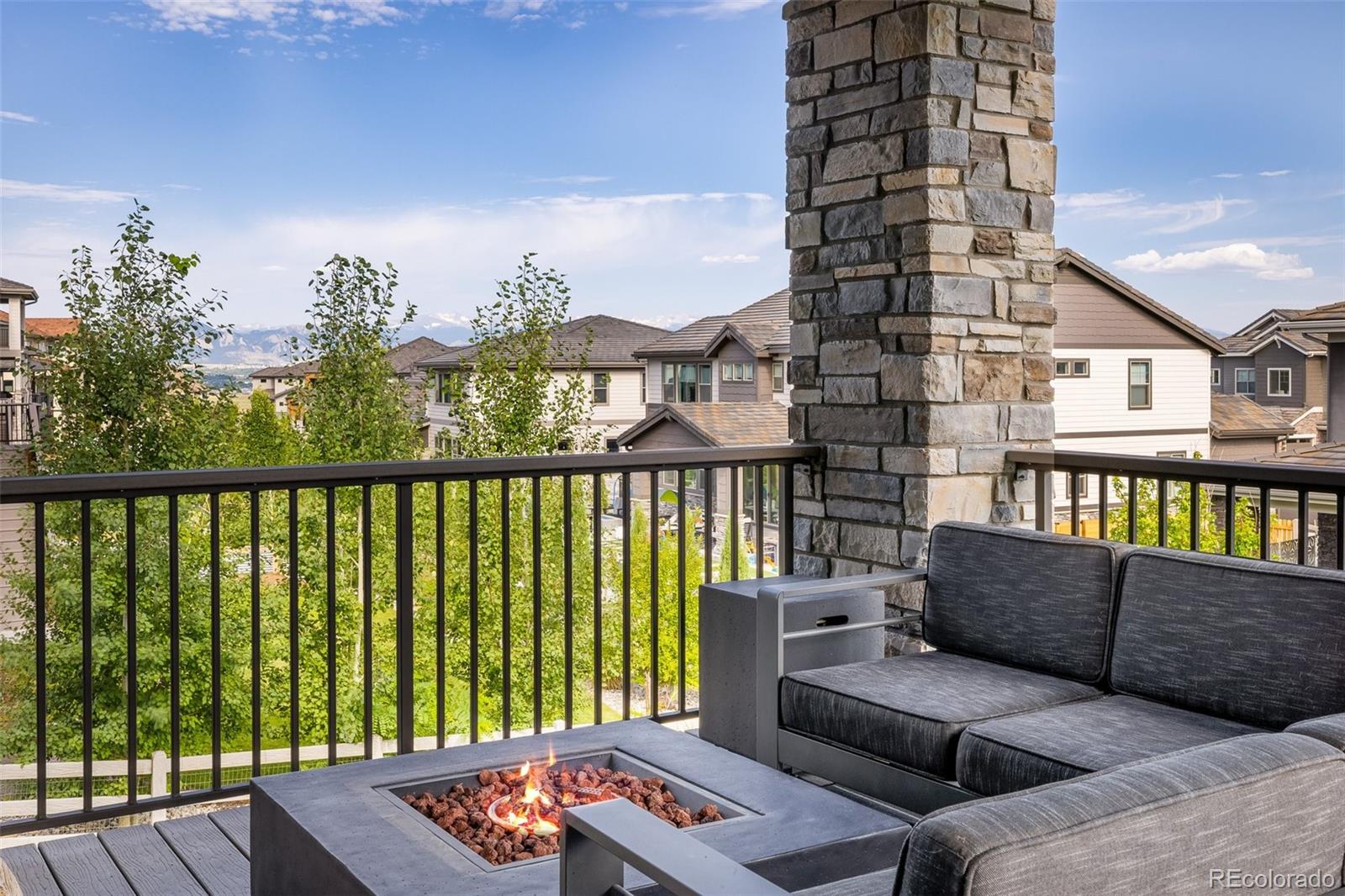 Broomfield, Colorado, 80023, United States, 5 Bedrooms Bedrooms, ,5 BathroomsBathrooms,Residential,Active,1894757