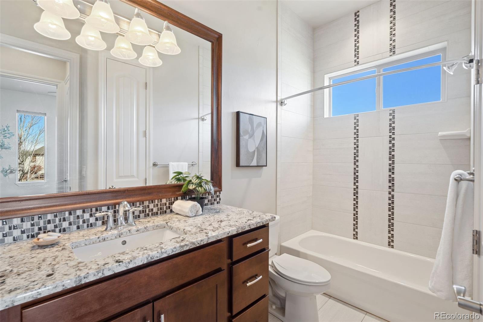 Colorado Springs, Colorado, 80921, United States, 5 Bedrooms Bedrooms, ,4 BathroomsBathrooms,Residential,Active,2002338