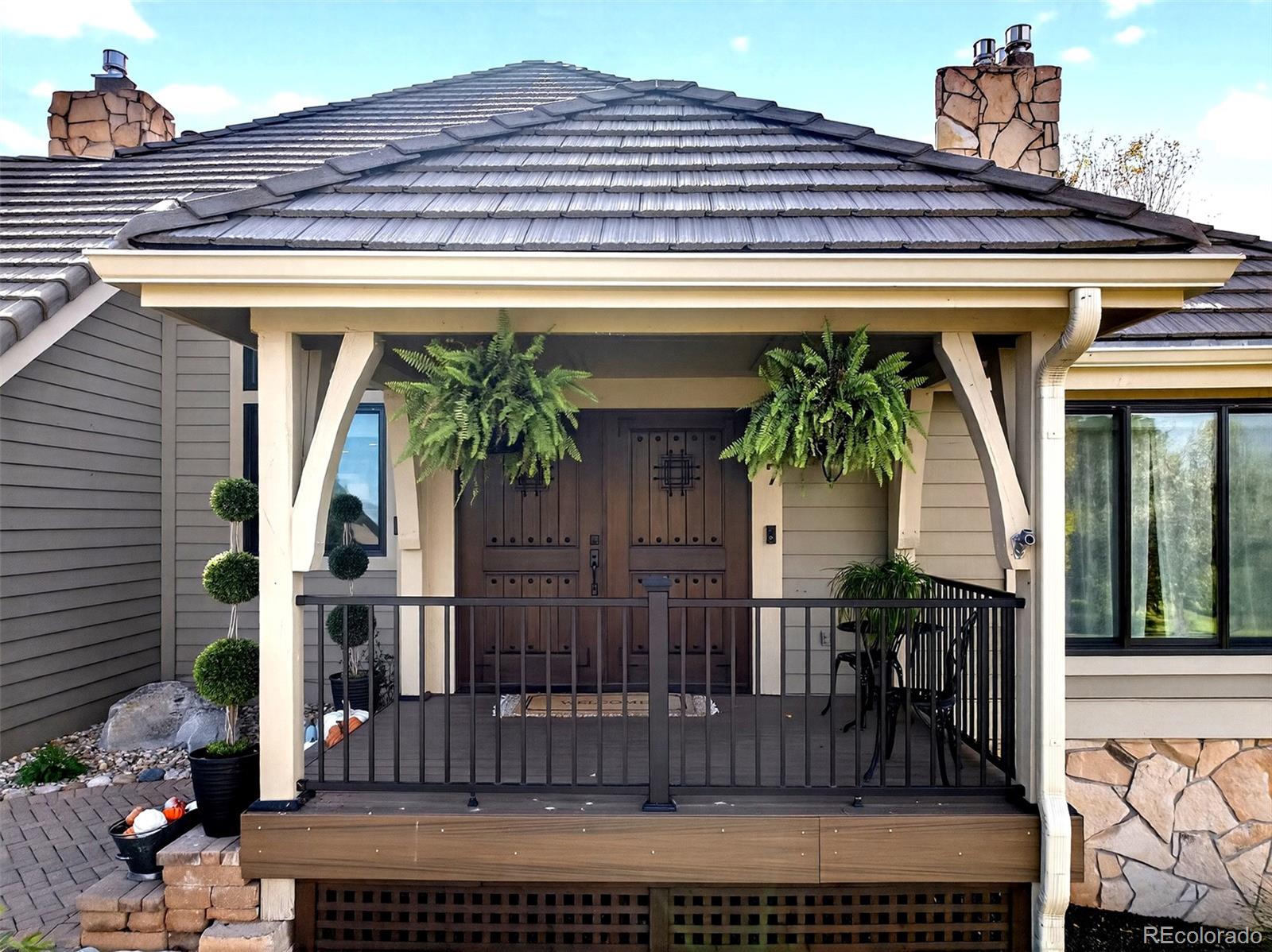 Littleton, Colorado, 80127, United States, 4 Bedrooms Bedrooms, ,5 BathroomsBathrooms,Residential,Active,1964263