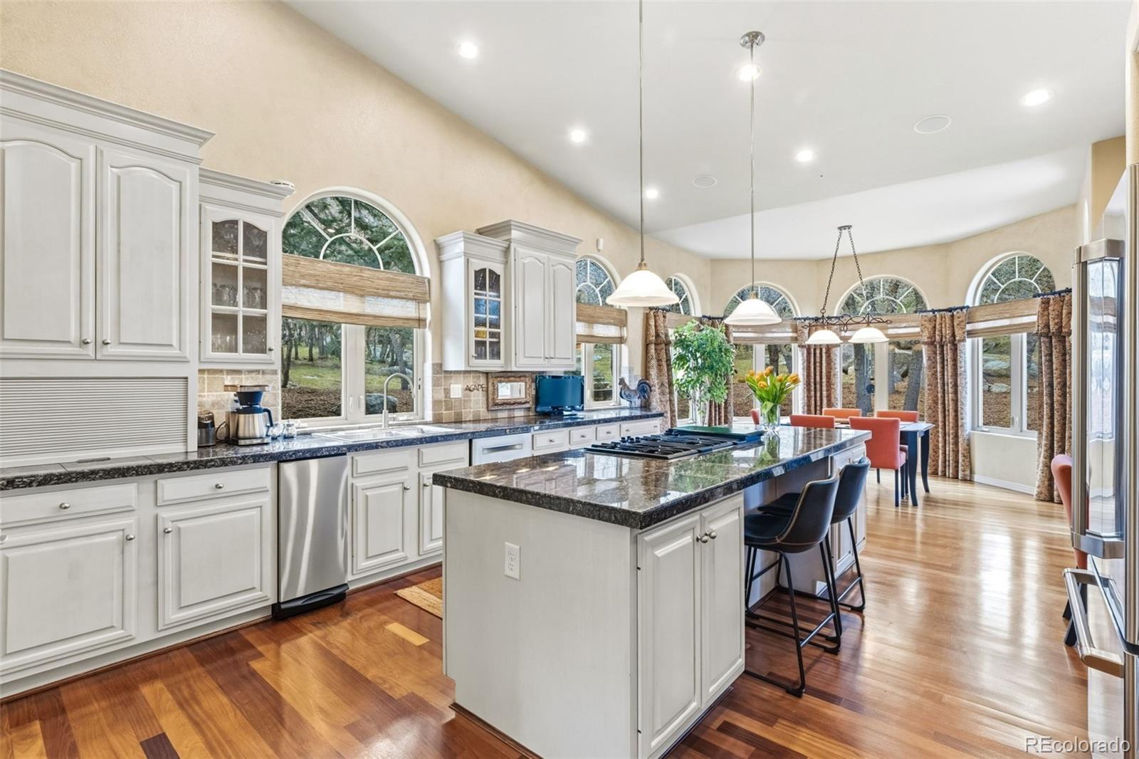 Colorado Springs, Colorado, 80906, United States, 4 Bedrooms Bedrooms, ,3 BathroomsBathrooms,Residential,Active,2045386