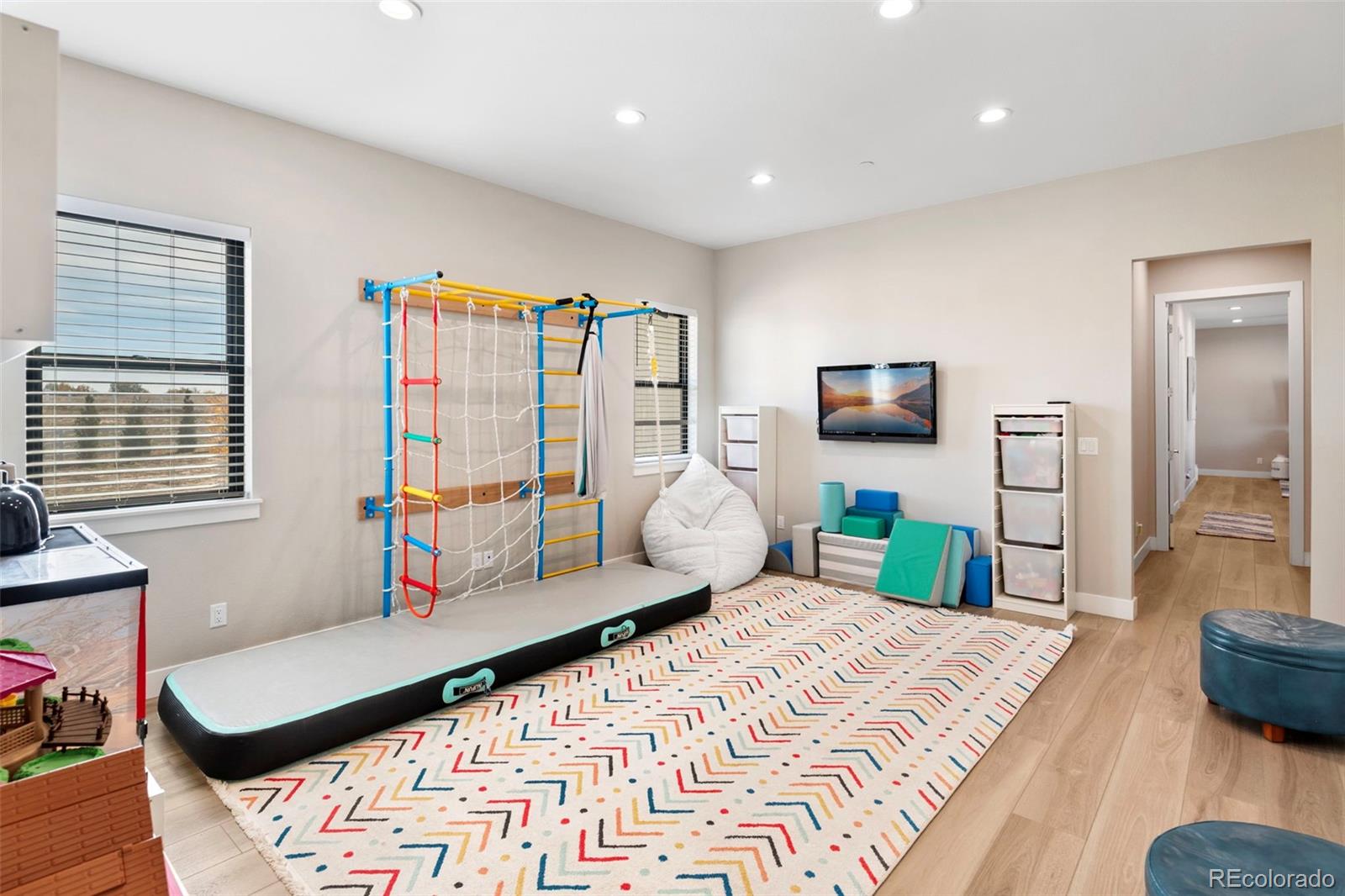 Brighton, Colorado, 80603, United States, 9 Bedrooms Bedrooms, ,8 BathroomsBathrooms,Residential,Active,1998566