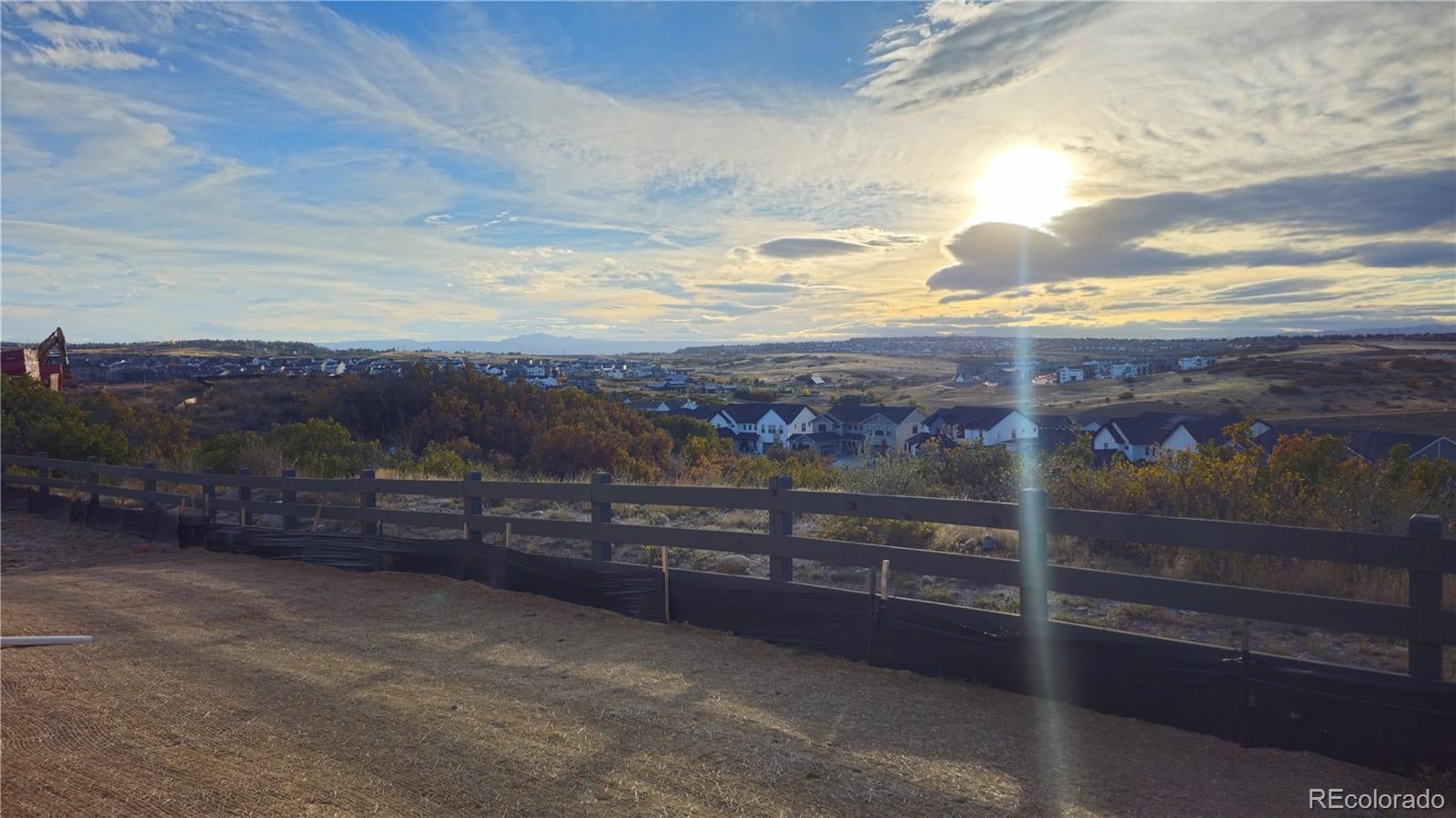 Castle Pines, Colorado, 80108, United States, 4 Bedrooms Bedrooms, ,5 BathroomsBathrooms,Residential,Active,1953011
