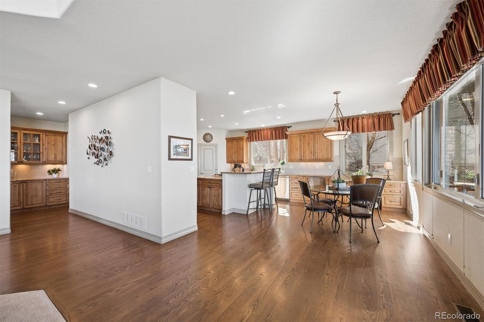 Aurora, Colorado, 80016, United States, 5 Bedrooms Bedrooms, ,7 BathroomsBathrooms,Residential,Active,2031007